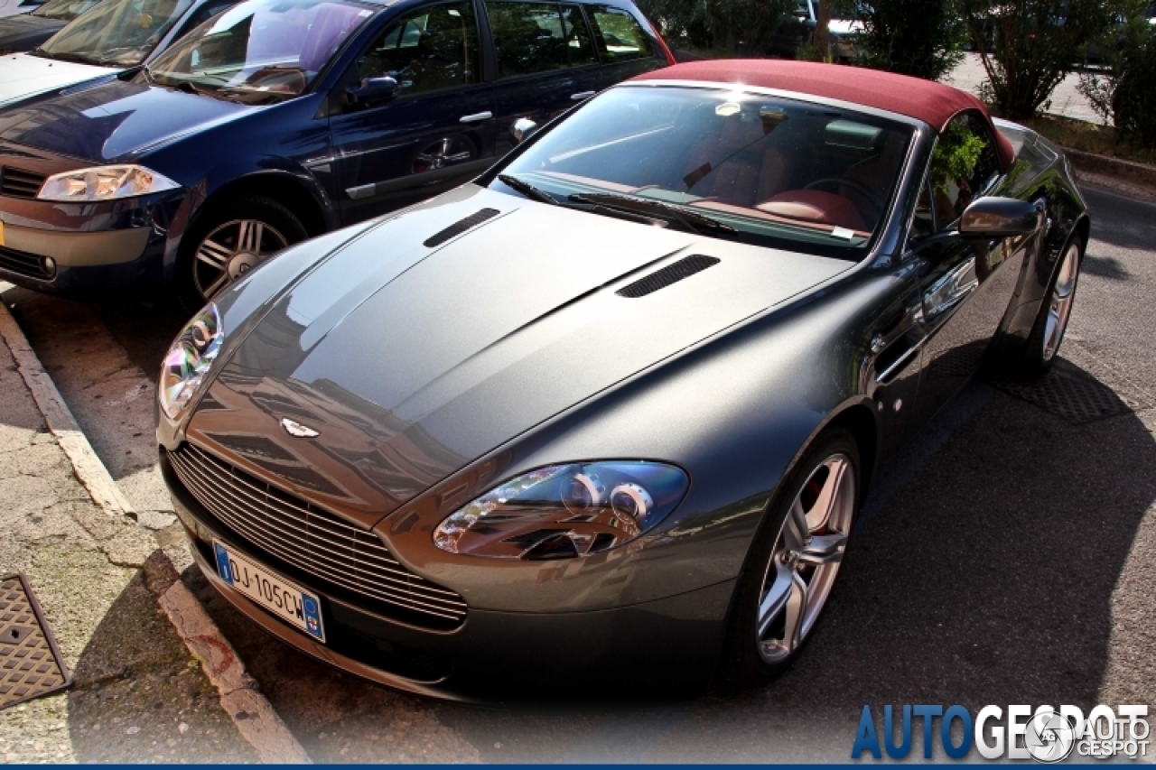 Aston Martin V8 Vantage Roadster