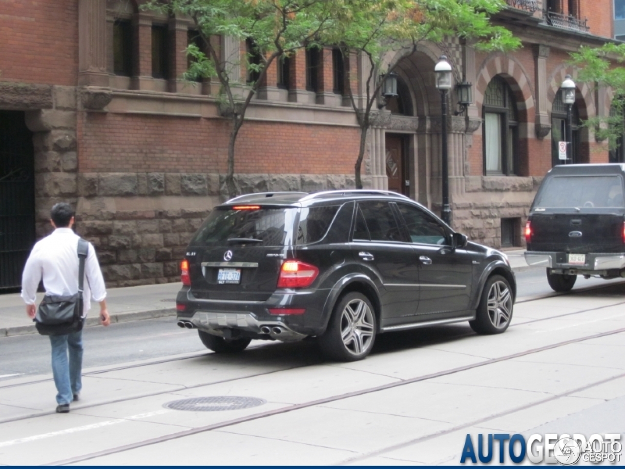 Mercedes-Benz ML 63 AMG W164 2009