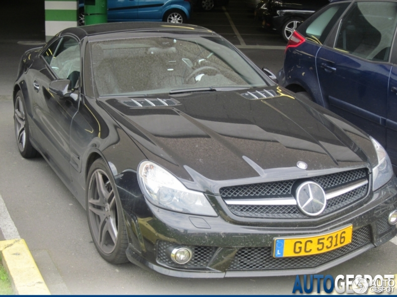 Mercedes-Benz SL 63 AMG