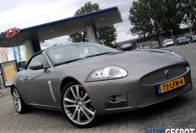 Jaguar XKR Convertible 2006