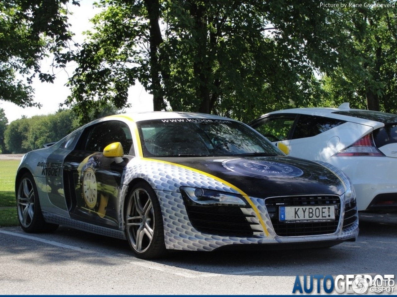 Audi R8