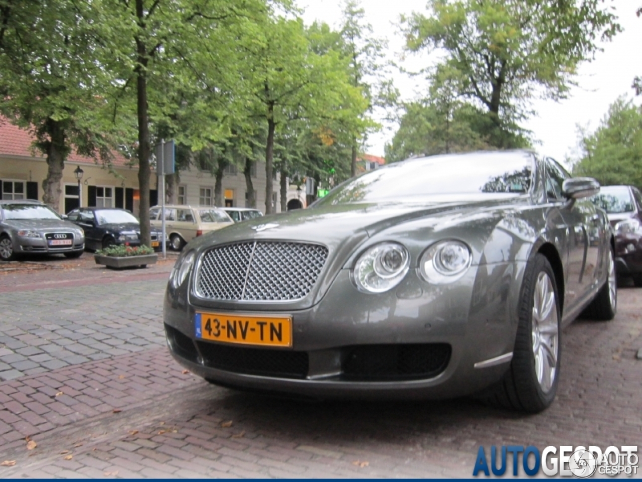 Bentley Continental GT