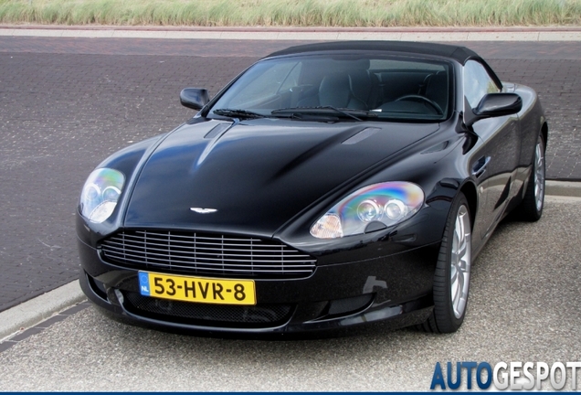 Aston Martin DB9 Volante