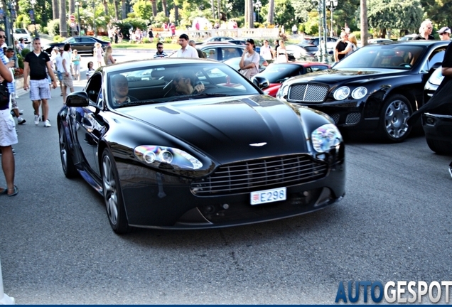 Aston Martin V8 Vantage S