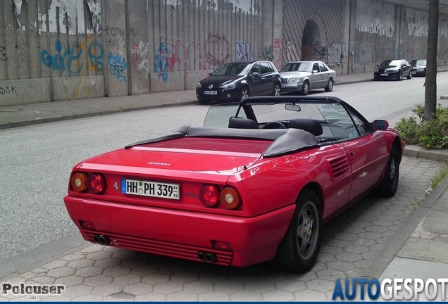 Ferrari Mondial T Cabriolet