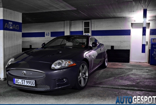 Jaguar XKR 2006