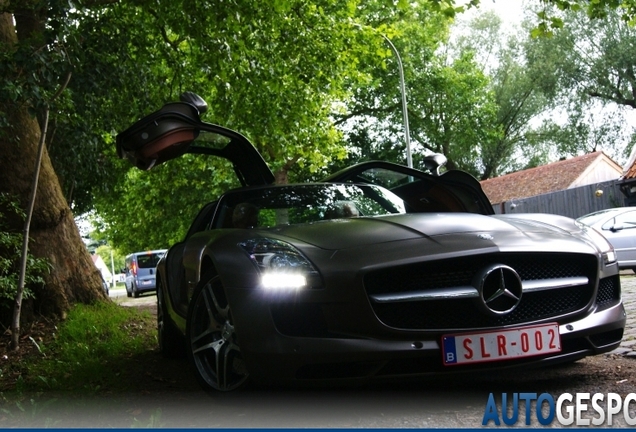 Mercedes-Benz SLS AMG