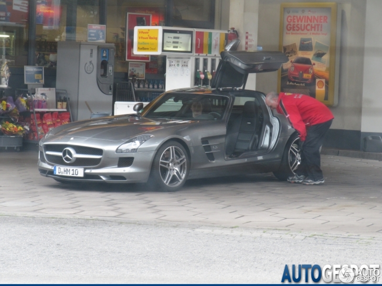 Mercedes-Benz SLS AMG