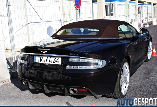 Aston Martin DBS Volante