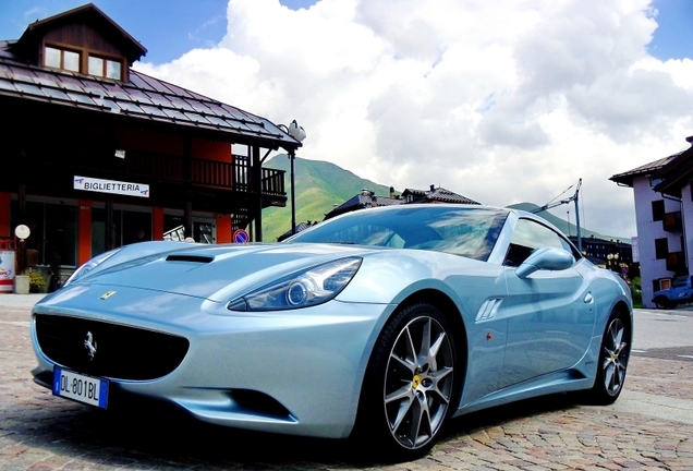 Ferrari California