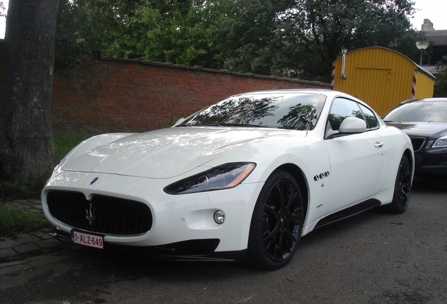 Maserati GranTurismo S MC Sport Line