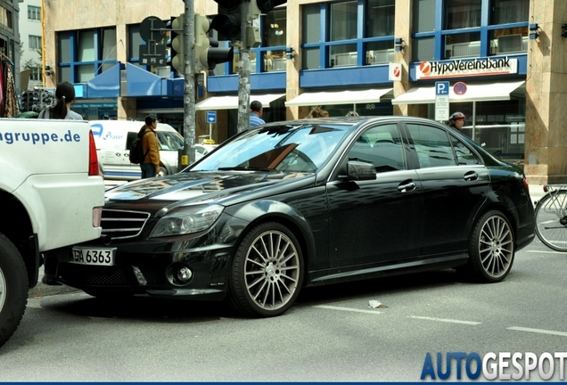 Mercedes-Benz C 63 AMG W204