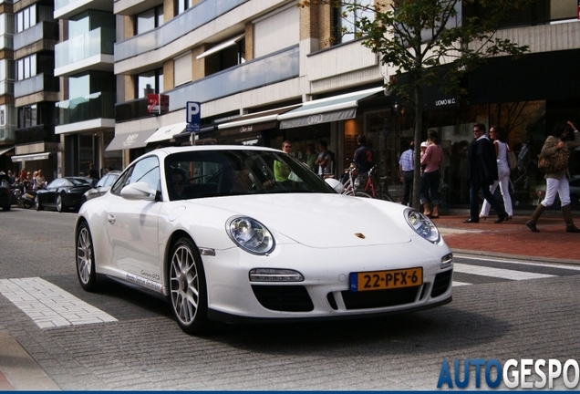 Porsche 997 Carrera GTS