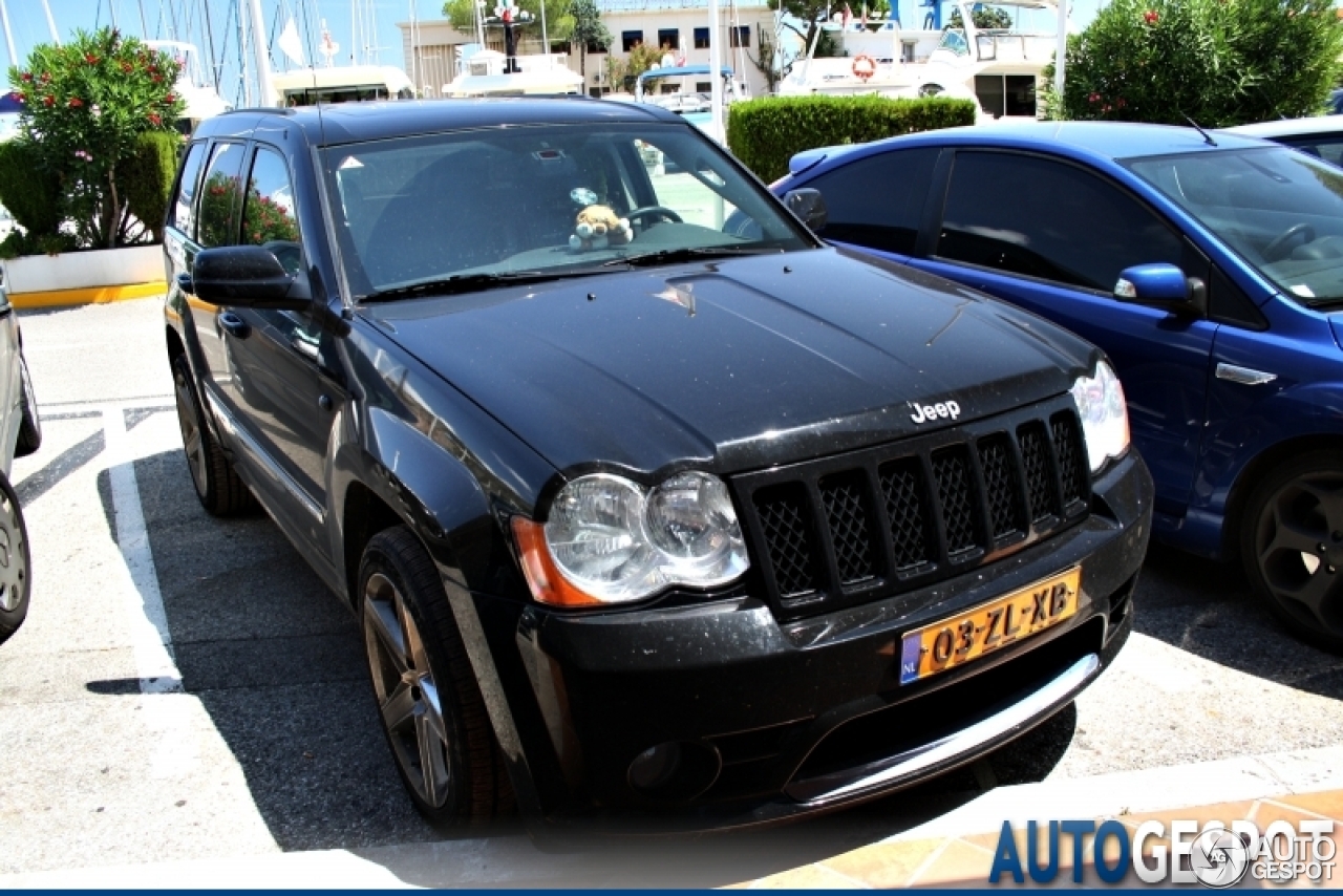 Jeep Grand Cherokee SRT-8 2005