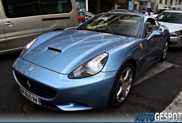 Ferrari California