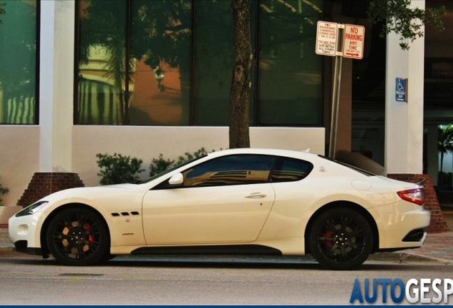 Maserati GranTurismo S MC Sport Line