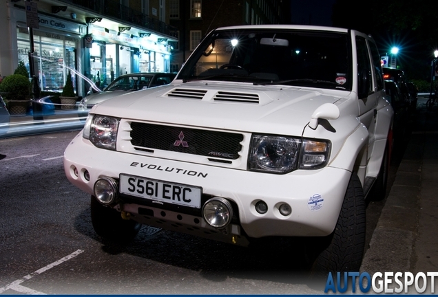 Mitsubishi Pajero Evolution