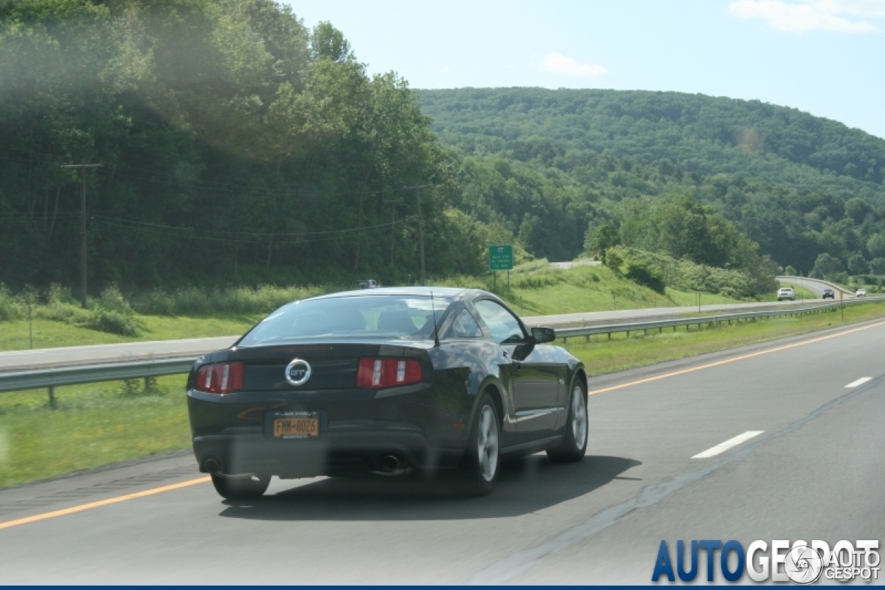 Ford Mustang GT 2011