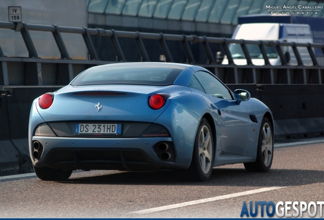 Ferrari California