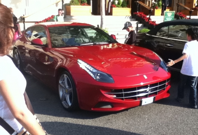 Ferrari FF