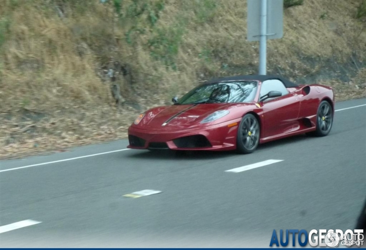 Ferrari Scuderia Spider 16M