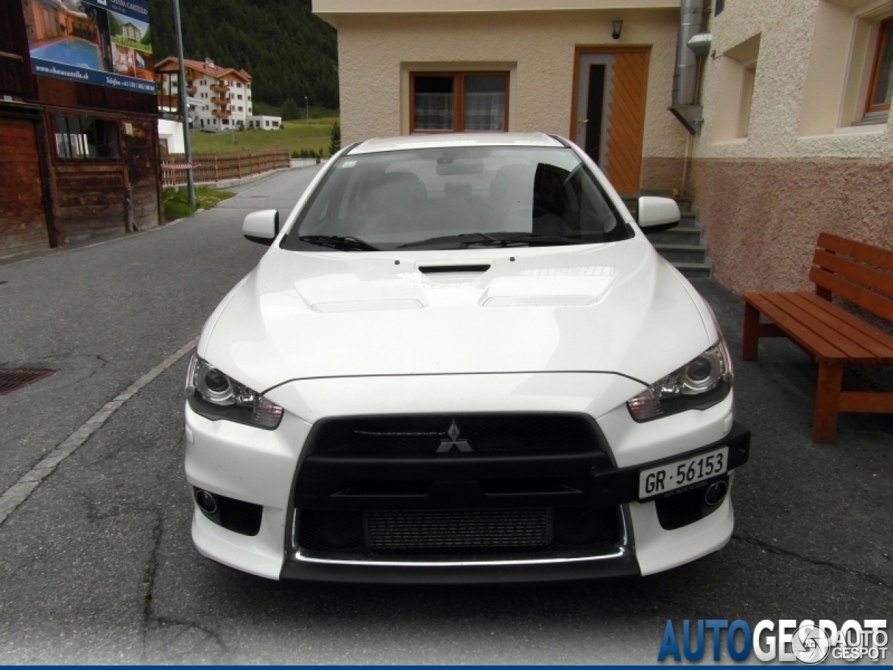 Mitsubishi Lancer Evolution X MR