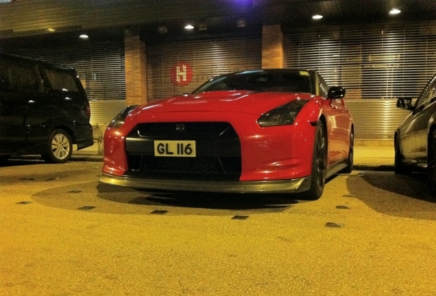 Nissan GT-R