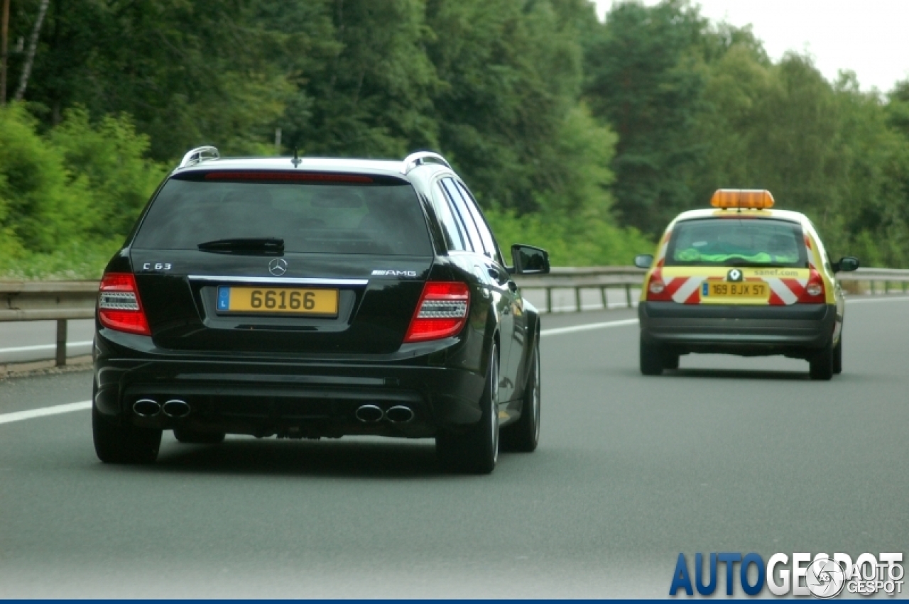 Mercedes-Benz C 63 AMG Estate