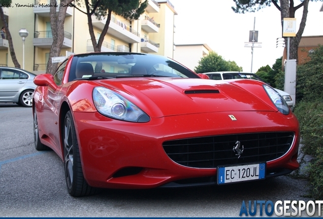 Ferrari California