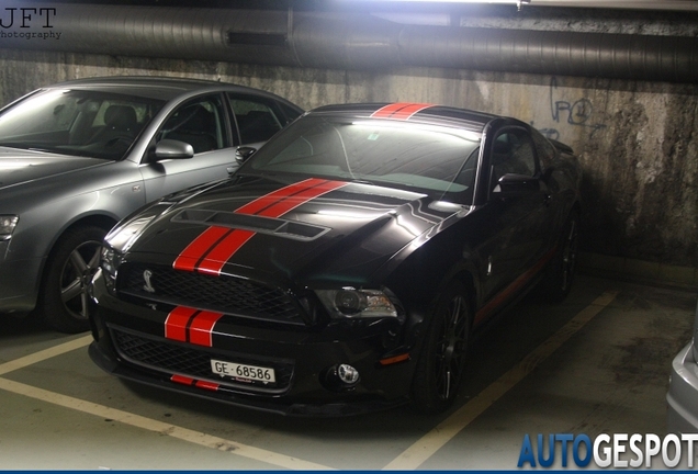 Ford Mustang Shelby GT500 2010