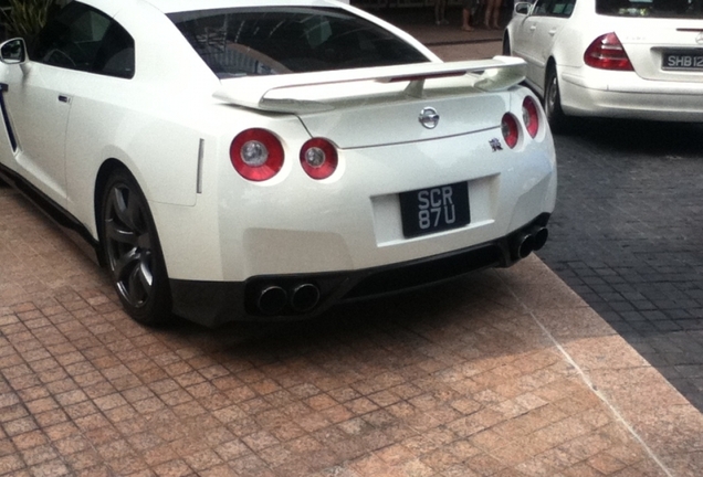 Nissan GT-R