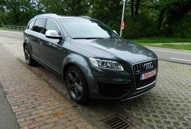 Audi Q7 V12 TDI