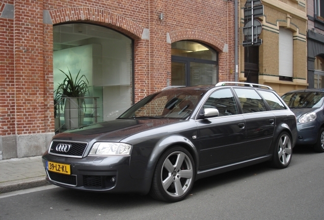 Audi RS6 Avant C5