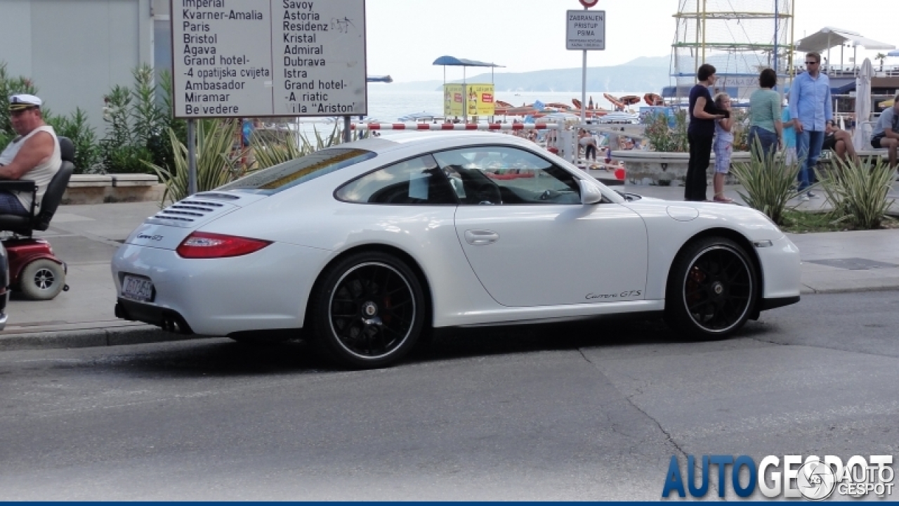 Porsche 997 Carrera GTS