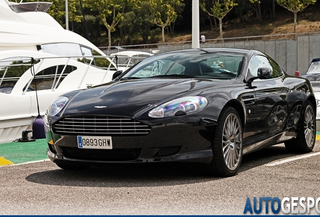 Aston Martin DB9