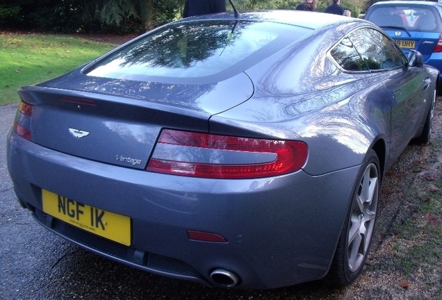 Aston Martin V8 Vantage