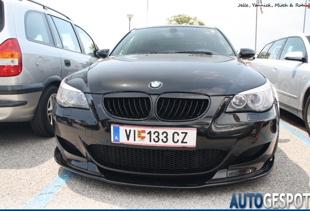 BMW M5 E60 2005