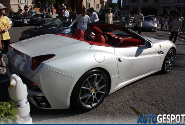 Ferrari California