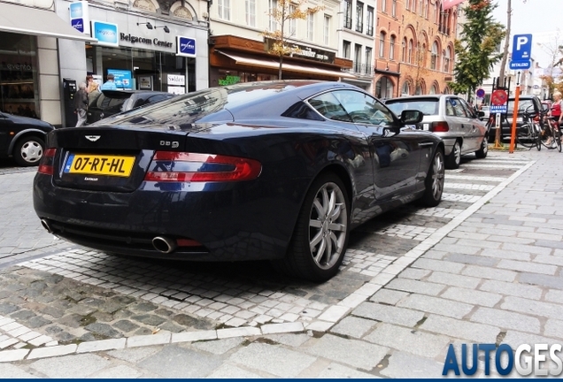 Aston Martin DB9