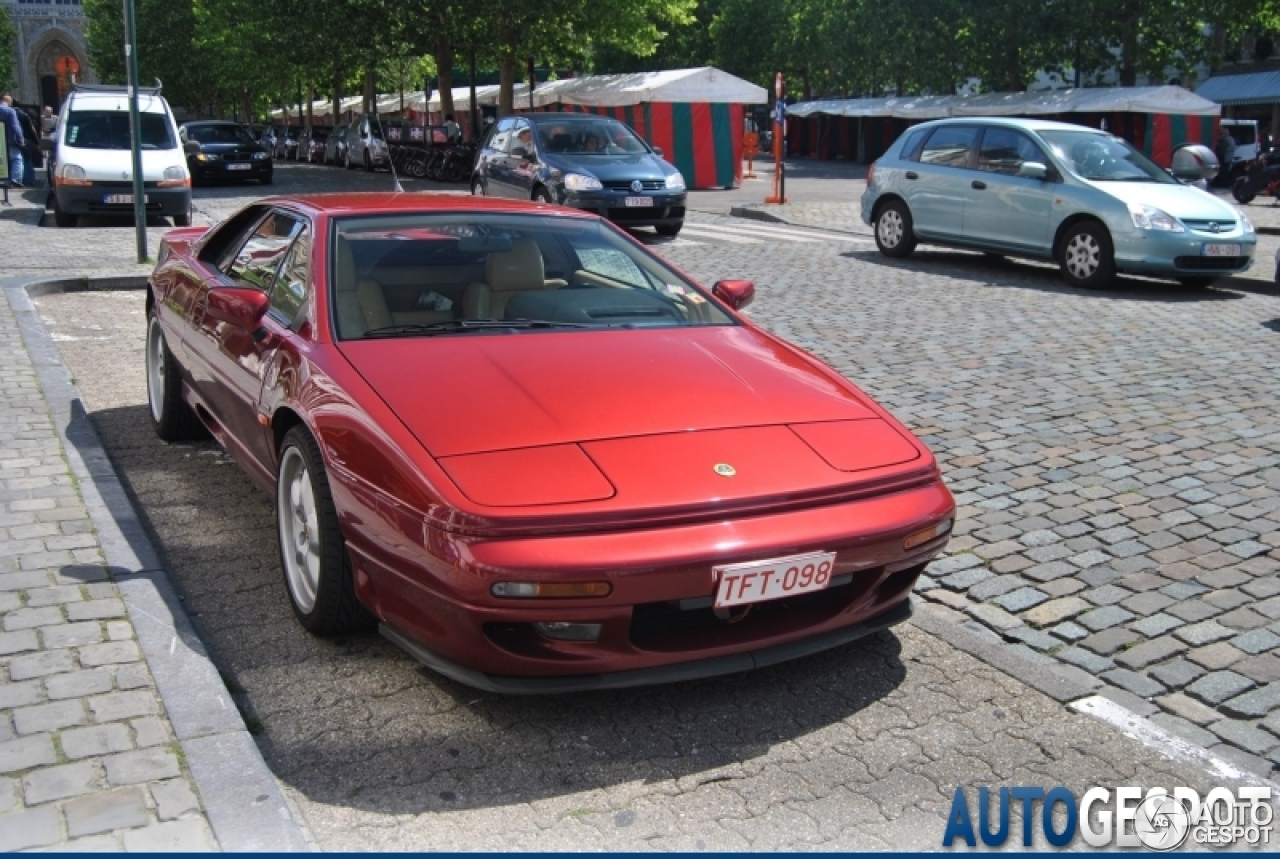 Lotus Esprit S4