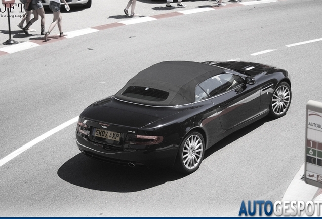 Aston Martin DB9 Volante