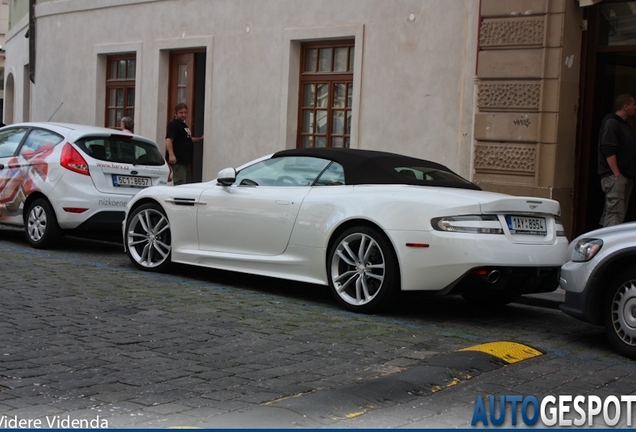 Aston Martin DBS Volante