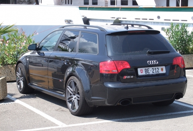 Audi RS4 Avant B7