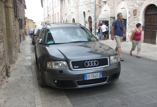 Audi RS6 Avant C5