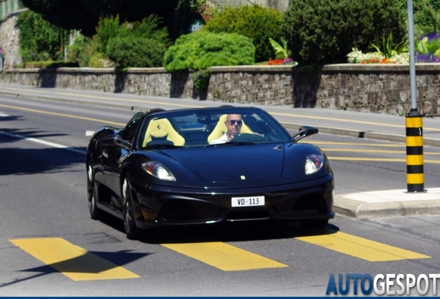 Ferrari Scuderia Spider 16M