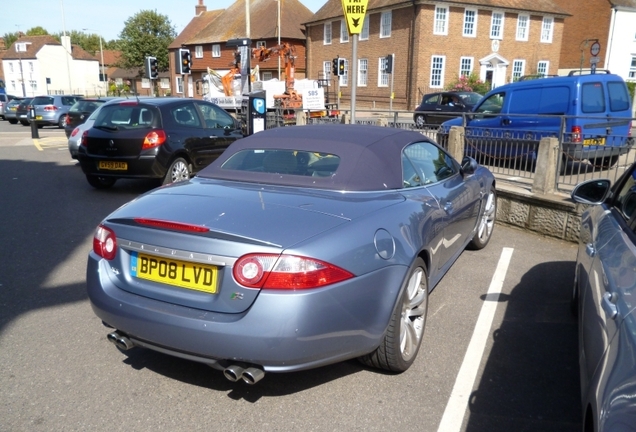 Jaguar XKR Convertible 2006