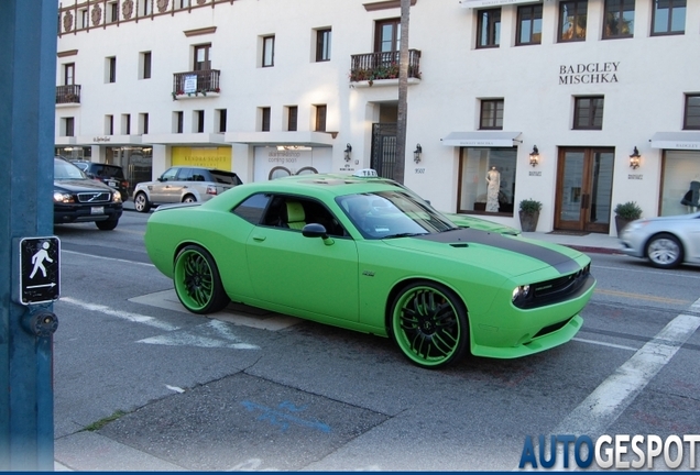 Dodge Challenger SRT-8 392