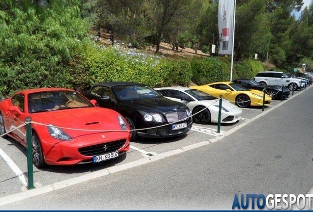 Ferrari California