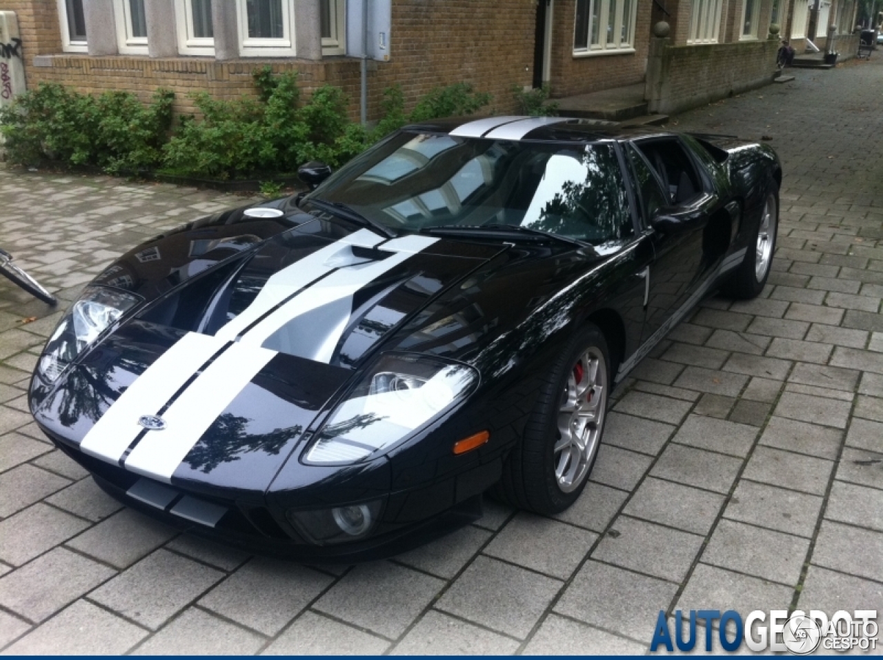 Ford GT