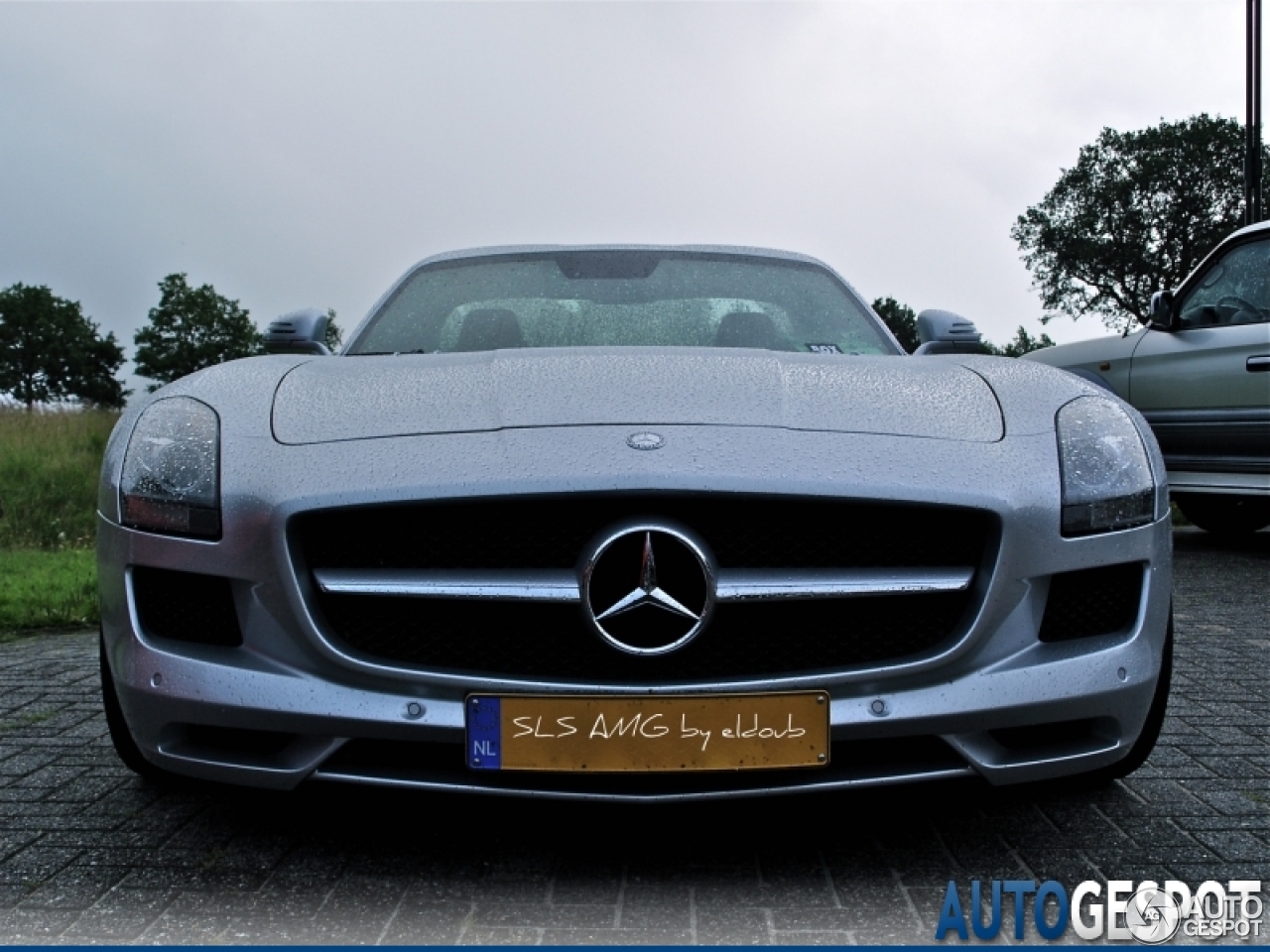 Mercedes-Benz SLS AMG